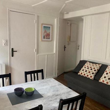 Le Garengeot - Wifi - Centre Ville - Property Rental Nm Vitré Kültér fotó