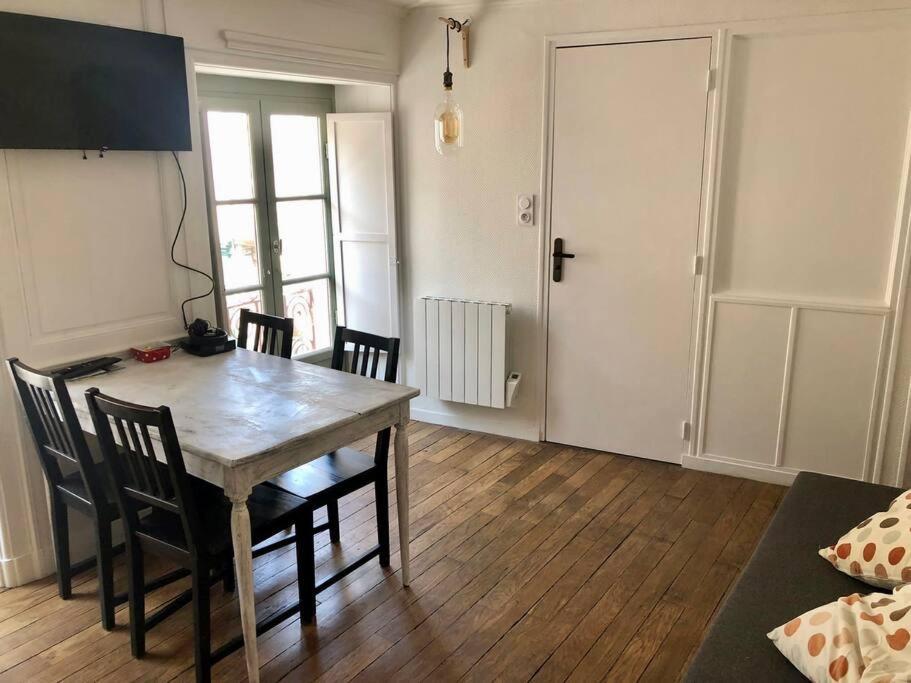Le Garengeot - Wifi - Centre Ville - Property Rental Nm Vitré Kültér fotó